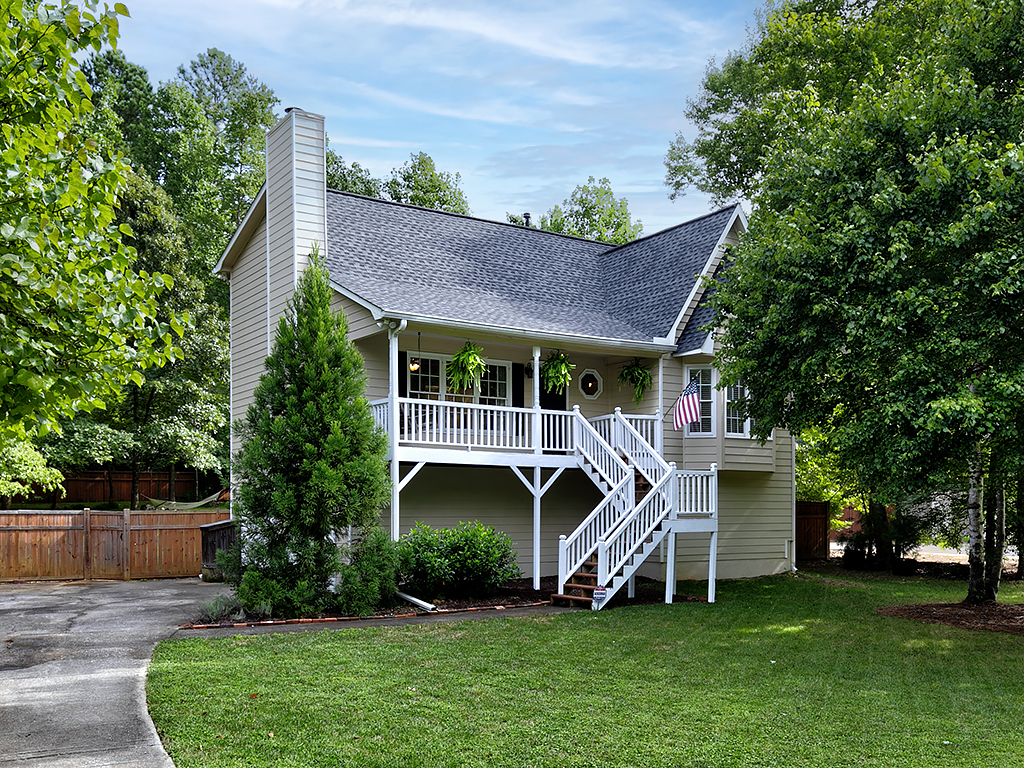 Exterior of 227 Maplelake Drive